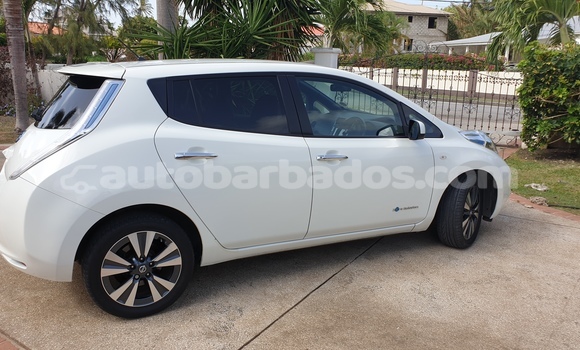 Buy Used Nissan Leaf White Car in Oistins in Barbados Buy Used Nissan Leaf White Car in Oistins in Barbados