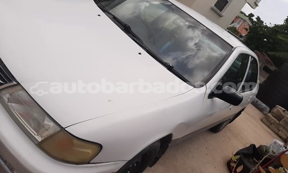 Buy Used Nissan Sunny White Car in Bridgetown in Barbados Buy Used Nissan Sunny White Car in Bridgetown in Barbados
