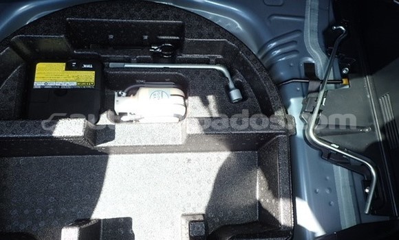 Buy Used Toyota Vitz Blue Car in Oistins in Barbados Buy Used Toyota Vitz Blue Car in Oistins in Barbados