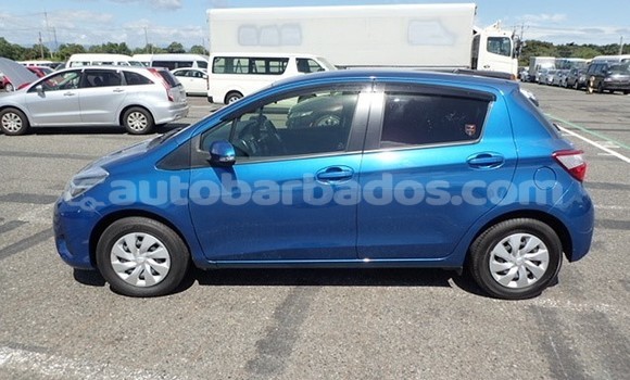 Buy Used Toyota Vitz Blue Car in Oistins in Barbados Buy Used Toyota Vitz Blue Car in Oistins in Barbados