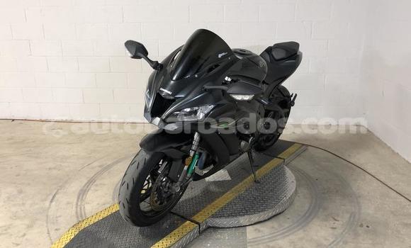 Buy Used Kawasaki Ninja ZX-10R Black Bike in Bathsheba in Barbados Buy Used Kawasaki Ninja ZX-10R Black Bike in Bathsheba in Barbados