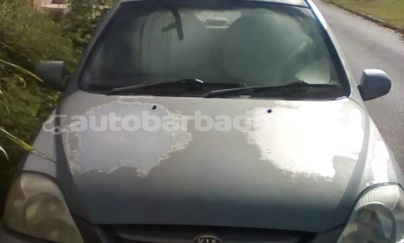 Buy Used Kia Rio Blue Car in Oistins in Barbados Buy Used Kia Rio Blue Car in Oistins in Barbados