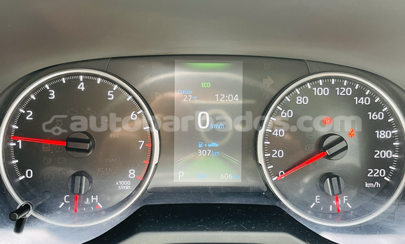 Buy Used Toyota RAV4 White Car in Holetown in Barbados Buy Used Toyota RAV4 White Car in Holetown in Barbados