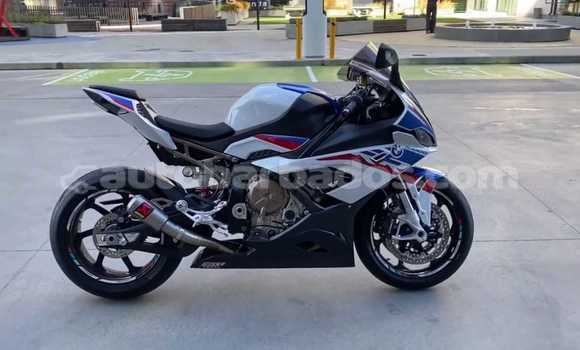 Buy Used BMW S 1000 White Bike in Bridgetown in Barbados Buy Used BMW S 1000 White Bike in Bridgetown in Barbados
