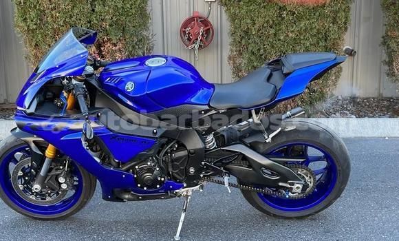 Buy Used Yamaha R1 Blue Bike in Bathsheba in Barbados Buy Used Yamaha R1 Blue Bike in Bathsheba in Barbados
