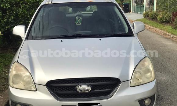 Buy Used Kia Carens Silver Car in Holetown in Barbados Buy Used Kia Carens Silver Car in Holetown in Barbados