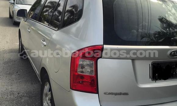 Buy Used Kia Carens Silver Car in Holetown in Barbados Buy Used Kia Carens Silver Car in Holetown in Barbados