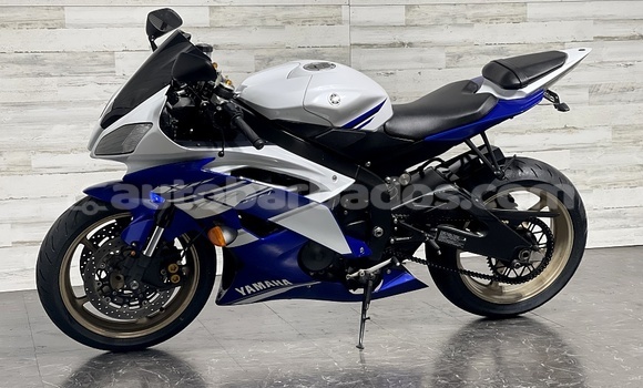 Buy Used Yamaha YZF White Bike in Crane in Barbados Buy Used Yamaha YZF White Bike in Crane in Barbados
