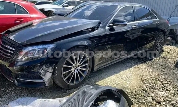 Buy Used Mercedes Viano Black Car in Crane in Barbados Buy Used Mercedes Viano Black Car in Crane in Barbados