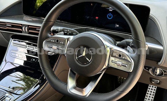 Buy Used Mercedes-Benz GLC White Car in Speightstown in Barbados Buy Used Mercedes-Benz GLC White Car in Speightstown in Barbados