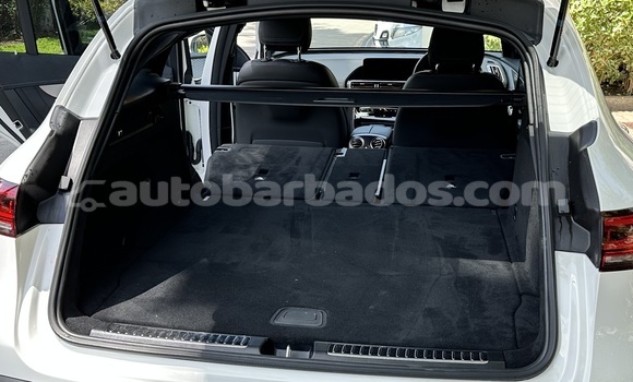 Buy Used Mercedes-Benz GLC White Car in Speightstown in Barbados Buy Used Mercedes-Benz GLC White Car in Speightstown in Barbados