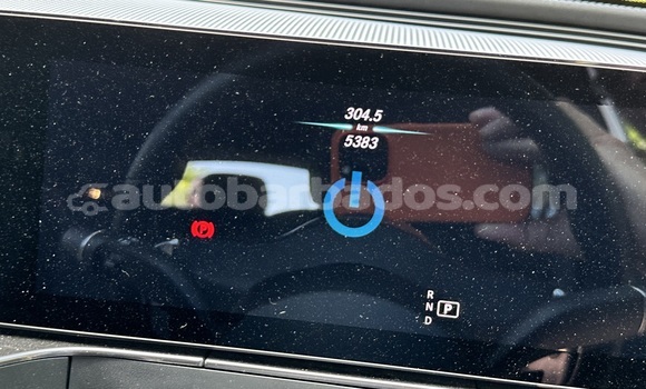 Buy Used Mercedes-Benz GLC White Car in Speightstown in Barbados Buy Used Mercedes-Benz GLC White Car in Speightstown in Barbados