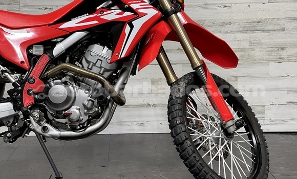 Buy Used Honda CRF250X Beige Bike in Hillaby in Barbados Buy Used Honda CRF250X Beige Bike in Hillaby in Barbados