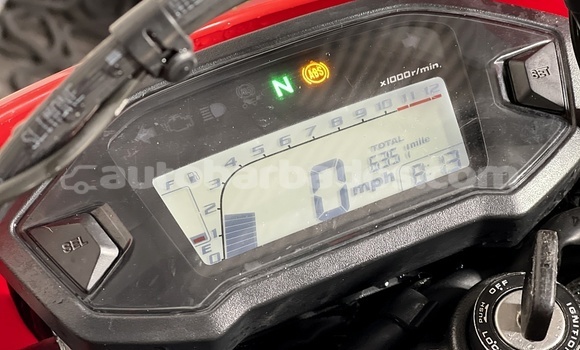 Buy Used Honda CRF250X Beige Bike in Hillaby in Barbados Buy Used Honda CRF250X Beige Bike in Hillaby in Barbados