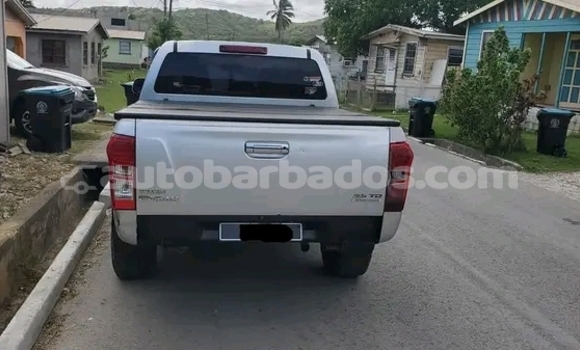 Buy Used Isuzu Bighorn Other Car in Hillaby in Barbados Buy Used Isuzu Bighorn Other Car in Hillaby in Barbados