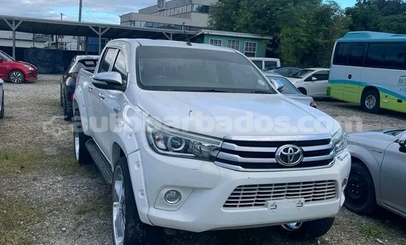 Buy Used Toyota Hilux White Car in Crane in Barbados Buy Used Toyota Hilux White Car in Crane in Barbados