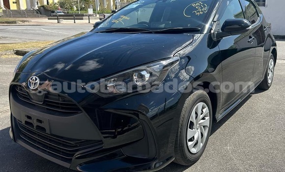 Buy Used Toyota Yaris Black Car in Crab Hill in Barbados Buy Used Toyota Yaris Black Car in Crab Hill in Barbados