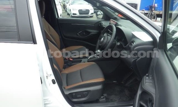 Buy Used Toyota Yaris White Car in Crane in Barbados Buy Used Toyota Yaris White Car in Crane in Barbados