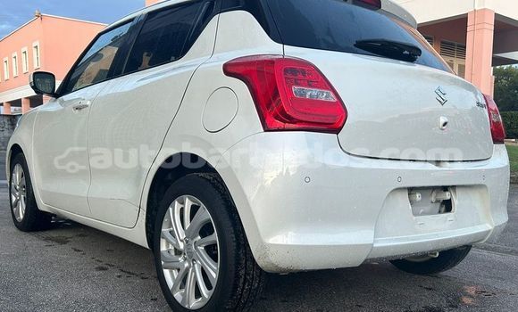 Buy Used Suzuki Swift White Car in Crab Hill in Barbados Buy Used Suzuki Swift White Car in Crab Hill in Barbados