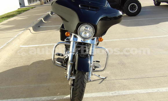 Buy Used Harley Davidson Street Glide Black Bike in Crab Hill in Barbados Buy Used Harley Davidson Street Glide Black Bike in Crab Hill in Barbados