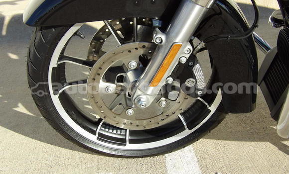 Buy Used Harley Davidson Street Glide Black Bike in Crab Hill in Barbados Buy Used Harley Davidson Street Glide Black Bike in Crab Hill in Barbados