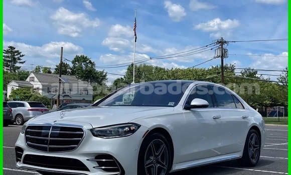 Buy Used Mercedes-Benz S–Class White Car in Bathsheba in Barbados