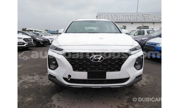 Buy Import Hyundai Santa Fe White Car in Import - Dubai in Barbados Buy Import Hyundai Santa Fe White Car in Import - Dubai in Barbados