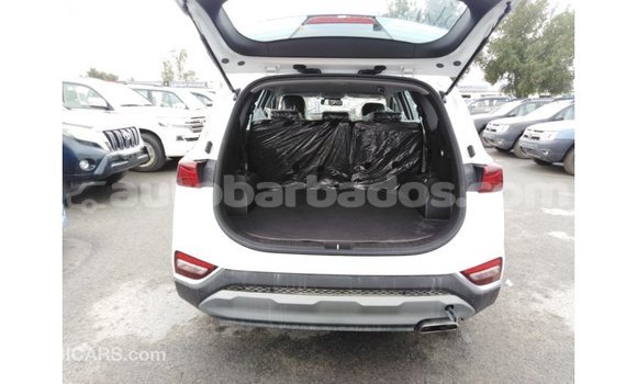 Buy Import Hyundai Santa Fe White Car in Import - Dubai in Barbados Buy Import Hyundai Santa Fe White Car in Import - Dubai in Barbados
