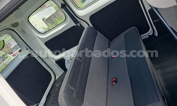 Buy Used Nissan NV200 White Car in Crab Hill in Barbados Buy Used Nissan NV200 White Car in Crab Hill in Barbados