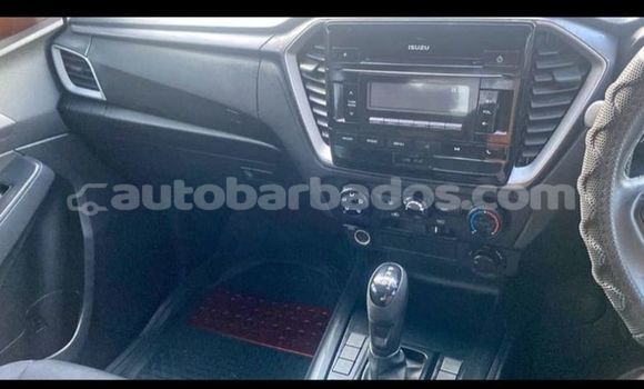 Buy Used Isuzu D–MAX White Car in Crane in Barbados Buy Used Isuzu D–MAX White Car in Crane in Barbados