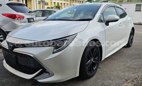 Buy Used Toyota Corolla White Car in Bridgetown in Barbados Buy Used Toyota Corolla White Car in Bridgetown in Barbados