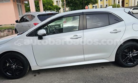 Buy Used Toyota Corolla White Car in Bridgetown in Barbados Buy Used Toyota Corolla White Car in Bridgetown in Barbados
