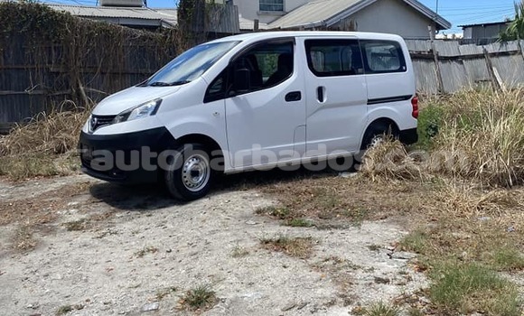 Buy Used Nissan NV200 White Car in Crab Hill in Barbados Buy Used Nissan NV200 White Car in Crab Hill in Barbados