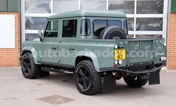 Buy Used Land Rover Defender Green Car in Bridgetown in Barbados Buy Used Land Rover Defender Green Car in Bridgetown in Barbados