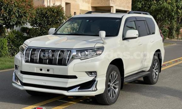 Buy Used Toyota Land Cruiser Prado White Car in Bridgetown in Barbados Buy Used Toyota Land Cruiser Prado White Car in Bridgetown in Barbados