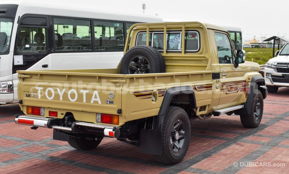 Buy New Toyota Land Cruiser Brown Car in Bridgetown in Barbados Buy New Toyota Land Cruiser Brown Car in Bridgetown in Barbados