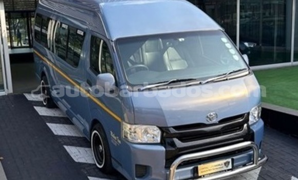 Buy Used Toyota Hiace White Car in Bridgetown in Barbados Buy Used Toyota Hiace White Car in Bridgetown in Barbados