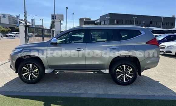 Buy Used Mitsubishi Pajero Other Car in Bridgetown in Barbados Buy Used Mitsubishi Pajero Other Car in Bridgetown in Barbados