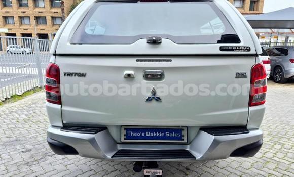 Buy Used Mitsubishi Triton White Car in Bridgetown in Barbados Buy Used Mitsubishi Triton White Car in Bridgetown in Barbados