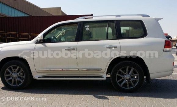 Buy Import Toyota Land Cruiser White Car in Import - Dubai in Barbados Buy Import Toyota Land Cruiser White Car in Import - Dubai in Barbados