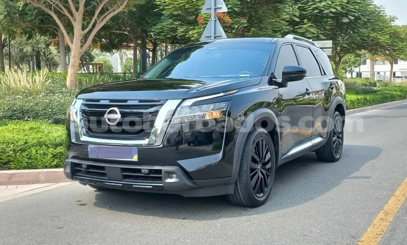 Buy Used Nissan Pathfinder Black Car in Bridgetown in Barbados Buy Used Nissan Pathfinder Black Car in Bridgetown in Barbados