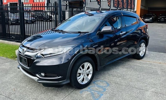 Buy Used Honda Vezel Blue Car in Bridgetown in Barbados Buy Used Honda Vezel Blue Car in Bridgetown in Barbados