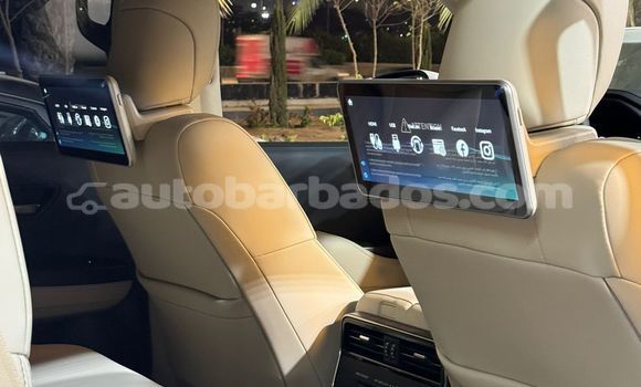 Buy Used Toyota Land Cruiser White Car in Bridgetown in Barbados Buy Used Toyota Land Cruiser White Car in Bridgetown in Barbados