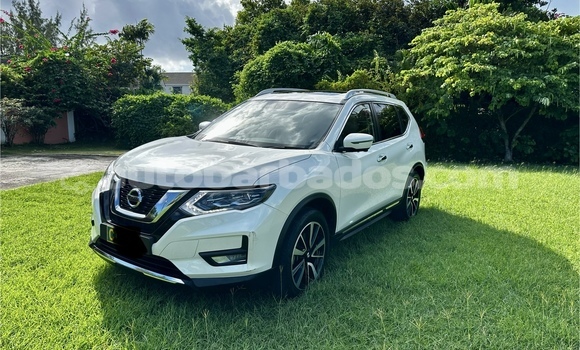 Buy Used Nissan X–Trail White Car in Bridgetown in Barbados Buy Used Nissan X–Trail White Car in Bridgetown in Barbados