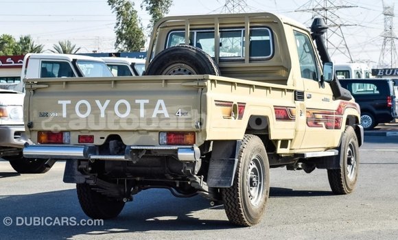 Buy Import Toyota Land Cruiser Beige Car in Import - Dubai in Barbados Buy Import Toyota Land Cruiser Beige Car in Import - Dubai in Barbados