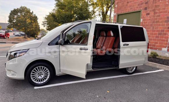 Buy Used Mercedes-Benz Vito White Car in Bridgetown in Barbados Buy Used Mercedes-Benz Vito White Car in Bridgetown in Barbados