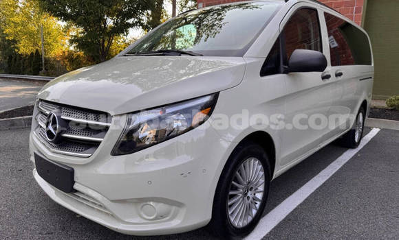 Buy Used Mercedes-Benz Vito White Car in Bridgetown in Barbados Buy Used Mercedes-Benz Vito White Car in Bridgetown in Barbados