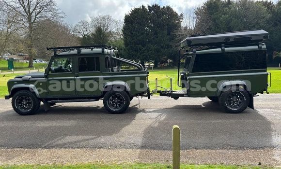 Buy Used Land Rover Defender Green Car in Speightstown in Barbados