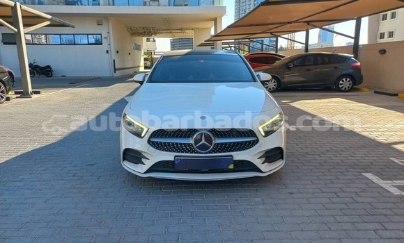 Buy Used Mercedes-Benz A200 White Car in Bridgetown in Barbados Buy Used Mercedes-Benz A200 White Car in Bridgetown in Barbados