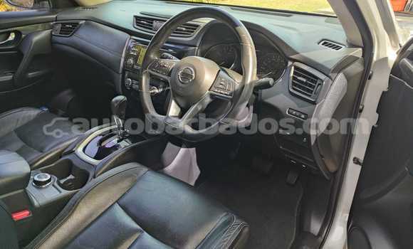 Buy Used Nissan X–Trail Silver Car in Bridgetown in Barbados Buy Used Nissan X–Trail Silver Car in Bridgetown in Barbados